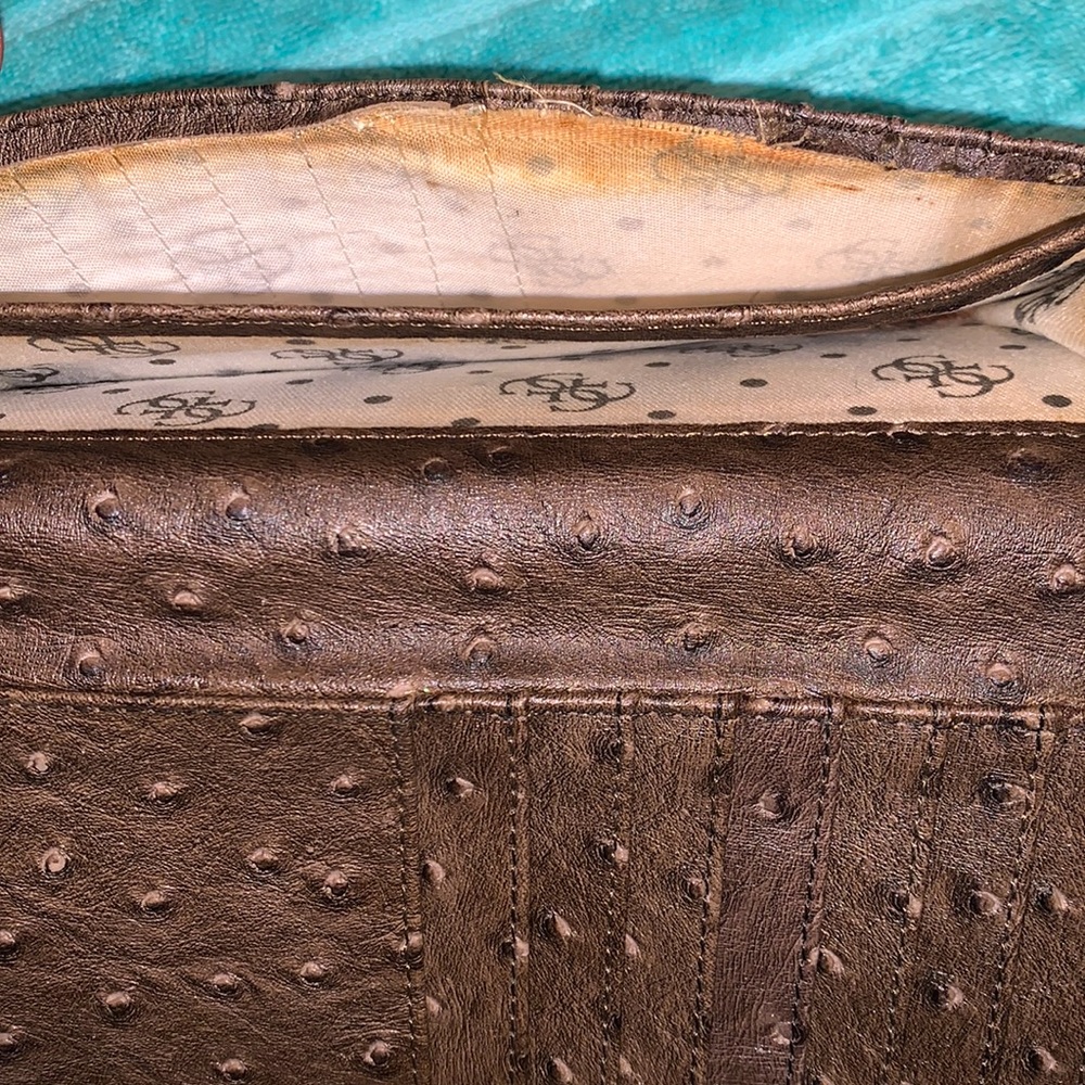 Women’s (GUESS) dark brown wallet - Picture 3 of 4